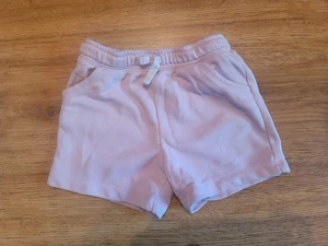 Old Navy Cotton Pink Shorts Elastic Waist Girls Size 5T - Picture 1 of 2
