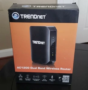 Trendnet TEW-811DRU AC 1200 Dual Band Wireless Router - Picture 1 of 3