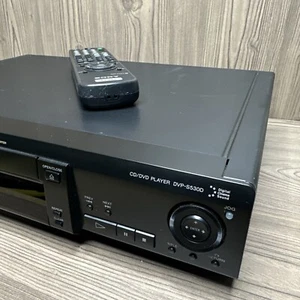 Sony DVP-SR210P Lettore DVD con telecomando RMT-D108A - Foto 1 di 8