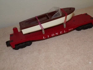 Lionel vintage original 6801 flat car with boat, nice condition - Picture 1 of 3