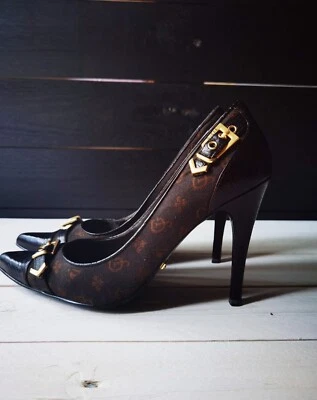 Guess brown high heel pointed shoes women 7.5 (38) - Image 1 of 4