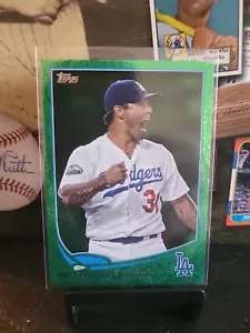 2013 Topps Brandon League Emerald #295 Los Angeles Dodgers ๐ฅ - Picture 1 of 10
