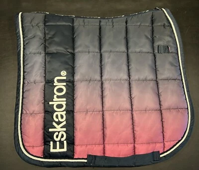 Almohadilla de silla de montar Eskadron Pony Dressage (PD) - Desvanecida/Ombré (azul marino/púrpura) Foto 1 de 4