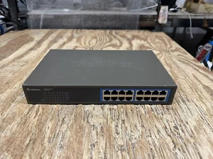 TEG-S16R, TRENDnet 16-Port Compact Gigabit Switch 16 x 10/100/1000Base-T LAN - Picture 1 of 3