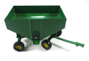 John Deere ERTL 1:16 Gravity Feed Wagon 4164 9011 Pressed Steel Farm Trailer - Picture 1 of 10