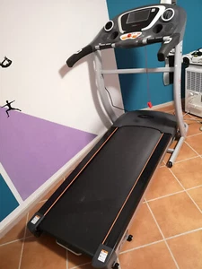 Sportstech F38 Profi Laufband - Bild 1 von 3