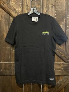 Camiseta Adidas Behind Graphic para hombre HE3053 - talla pequeña - Imagen 1 de 5