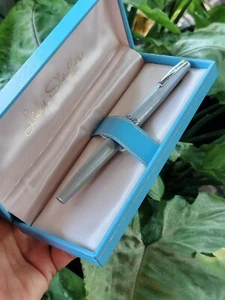 PLUMA ESTILOGRÁFICA LADY SHEAFFER #620 PUNTO BLANCO EN MUY BUENA CONDICIÓN AÑOS 70 CON HERMOSA CAJA - Imagen 1 de 20