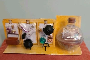 MGA Miniverso Harry Potter Pociones Exhibición SIN Líquidos SIN Resina NUEVO - Imagen 1 de 5