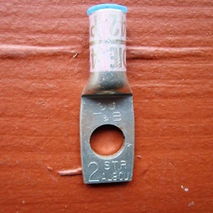 Alambre Thomas & Betts de 1 orificio rosa 1/2" perno 2 STR - Imagen 1 de 3