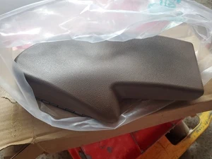 Armrest Elbow Cushion JD Re151332 - Picture 1 of 4
