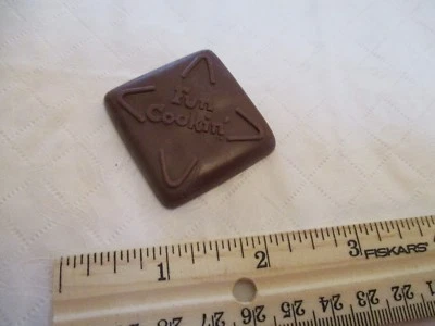 Fisher Price Divertida Comida Galleta Brownie Servir Sorpresas Servir Pastelería ELIGE 1 Juguete Foto 1 de 3