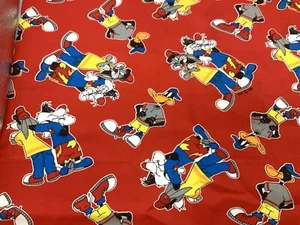 LOONEY TUNES Bugs Bunny Daffy Duck  Sylvester Red cotton fabric 22" wide by 21" - Picture 1 of 6