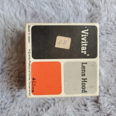 40.5mm - camera Vivitar Metal Lens Hood  NEW open box JAPAN vintage  - Image 1 of 4