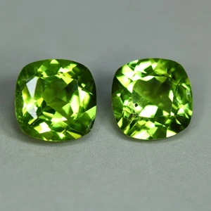 2,20 quilates_par a juego_cojín de 6 mm_peridoto verde 100 % natural sin calefacción_Pakistán - Imagen 1 de 3