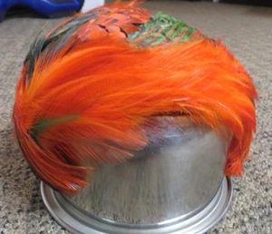 Vintage Retro grün orange Feder Clip auf Hut - Bild 1 von 5