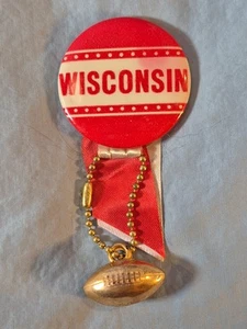 Vtg WISCONSIN BADGERS Football Pin Pinback Button SHORT Ribbon Football Charm - Picture 1 of 2