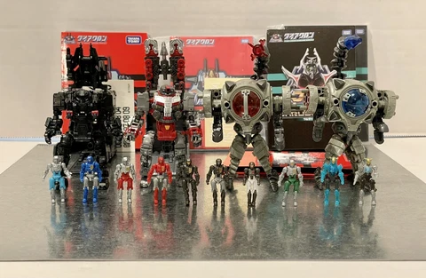 Diaclone Reboot DA-23 DA-24 DA-27 DA-39 Powered System Epsilon Warudersuit Lot Cover