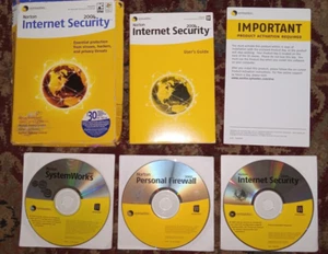 Norton Internet Security, SystemWorks, Firewall 2002-2004 (3 CD, Win XP ) AS IS - Picture 1 of 3