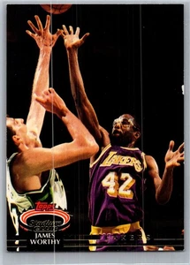 1992-93 Stadium Club James Worthy #327 BASKETBALL CARD Los Angeles Lakers 2 Lot - Picture 1 of 4