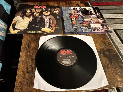 Highway to Hell by AC/DC (Record, 2003) Foto 1 de 4