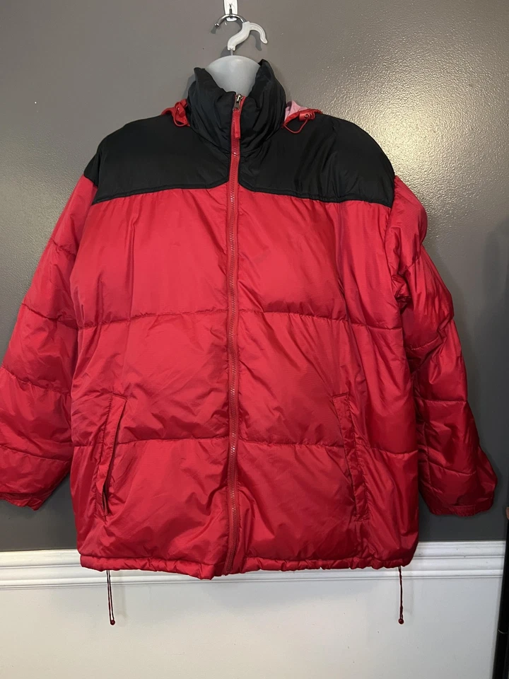Steve & Barry's 双羽绒夹克男式 2XL 红色黑色 Puffer 连帽冬季外套 — 第 1/4 张图片