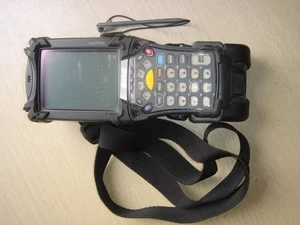 Symbol MC9000 Serie Pocket PC Barcode Scanner mit Comms Adapter, Bildschirm okay - Bild 1 von 13