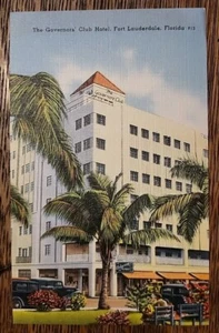 Vintage Postcard - The Governors' Club Hotel, Fort Lauderdale, Florida - Picture 1 of 2