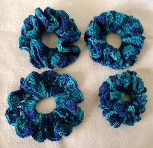 Lote de 4 nuevos crujientes de pelo acrílico multicolor azul ganchillo - Imagen 1 de 3