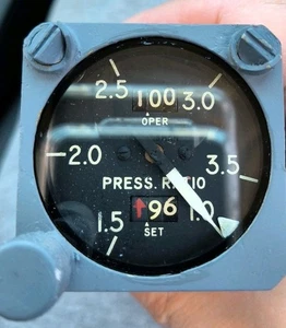 Kollsman Aircraft Pressure Ratio Indicator P/N C29187-10-005 Refurbished - Foto 1 di 4