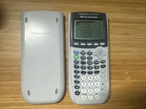 Texas Instruments TI-84 Plus Silver Edition graphischer Taschenrechner getestet funktioniert - Bild 1 von 11