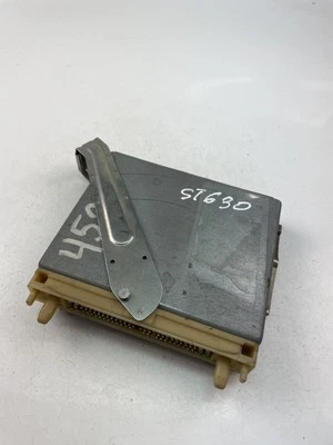 Centralina motore VOLVO V70 II SW ECU 0261203166 28185045 - Immagine 1 di 4