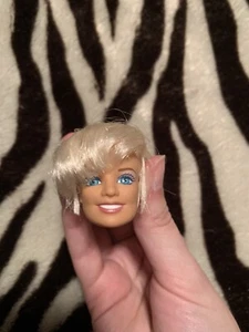 Spice Girls Puppe auf der Bühne Kopf Baby Spice Emma Bunton OOAK - Bild 1 von 5