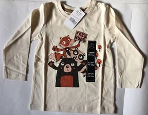 Unisex Baby / Child Cream Long Sleeve T Shirt with Bears and Free Hugs detail - Picture 1 of 1