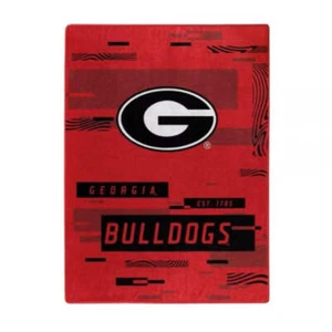 Georgia Bulldogs 60" x 80" Digitize Royal Plush Blanket. - Picture 1 of 1