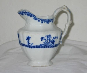 "Crema/jarra de leche inglesa vintage Louise nueva cerámica Wharf Burslim - 5-3/4" - Imagen 1 de 5