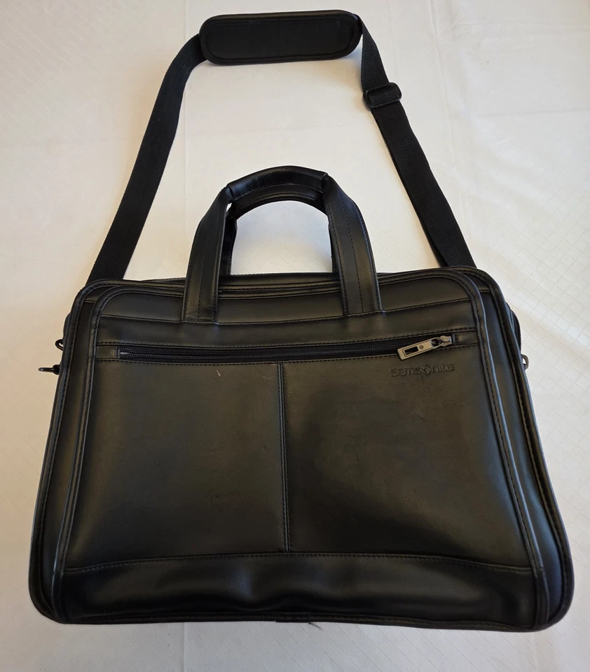 Estuche de Transporte Extensible de Cuero Samsonite 43118-1041 8 Cremalleras, 4 Compartimentos Foto 1 de 4