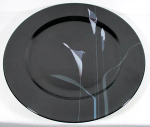Mikasa Galleria Opus Black CALLA LILY 12 5/8" Round Serving Platter FK 701 - Picture 1 of 4