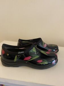 Sloggers Women’s Sz 9 Waterproof Garden Shoes Tulip Floral Black Slip On NEW