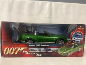 007 Die Another Day Jaguar XKR Roadster - Picture 1 of 3