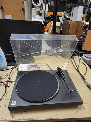 PRO-JECT AUDIO SYSTEMS 1 TURNTABLE - SPARES OR REPAIRS  - Image 1 of 4