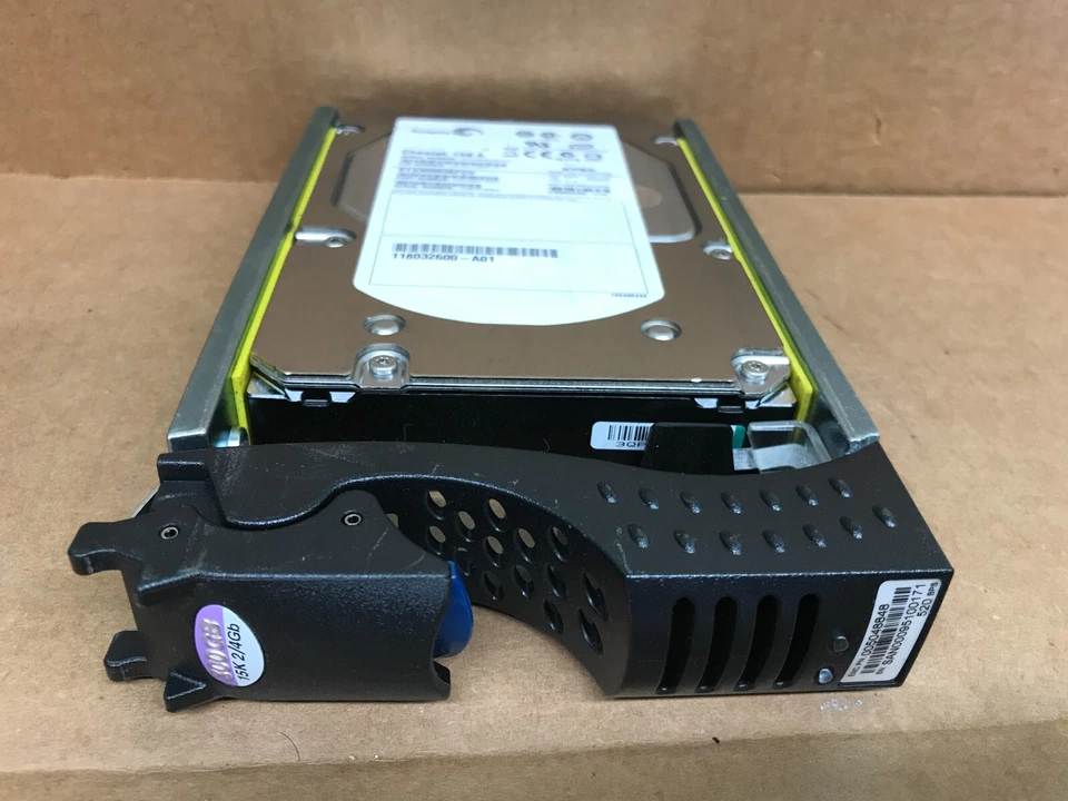 EMC CX-4G15-300 300GB 15K FC CX3 CX4 005048741 005048731 005048848 005048926 - Image 1 of 4