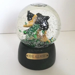 Vintage Warner Bros Daffy Duck Mine All Mine Schneekugel Sammlerstück Cartoon 1994 - Bild 1 von 9