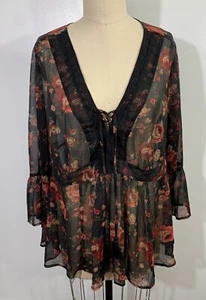 Torrid Top Rose 1 - Picture 1 of 11