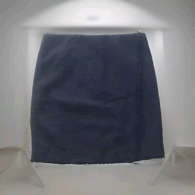 Falda envolvente negra con flecos talla 10 Ann Taylor nueva con etiquetas  Foto 1 de 4