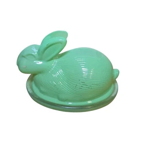 Green Glass Painted Bunny Rabbit  Basketweave Nest Covered Candy Trinket Dish - Picture 1 of 14