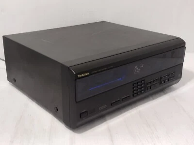 Technics SL-MC4 CD Changer No REMOTE With New Belt  - Image 1 of 4