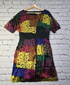Trina Turk 100% Silk Shanghai Rainbow Thick Waistline Short Sleeve Dress Size 10 - Picture 1 of 12