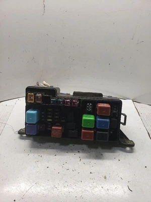 Motor de caja de fusibles compatible con 00-03 LEXUS RX300 1386699 Foto 1 de 4