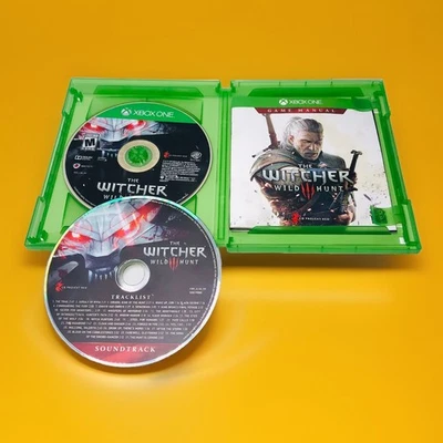 The Witcher III 3: Wild Hunt Microsoft Xbox One Videospiel mit Handbuch & Poster - Bild 1 von 4